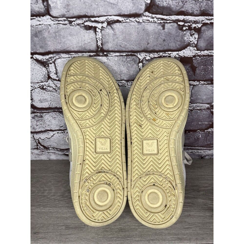 L27 Veja V-12 White Leather Beige Low Top Lace Up Sneakers Women’s Sz 9M US/40EU - Picture 15 of 16